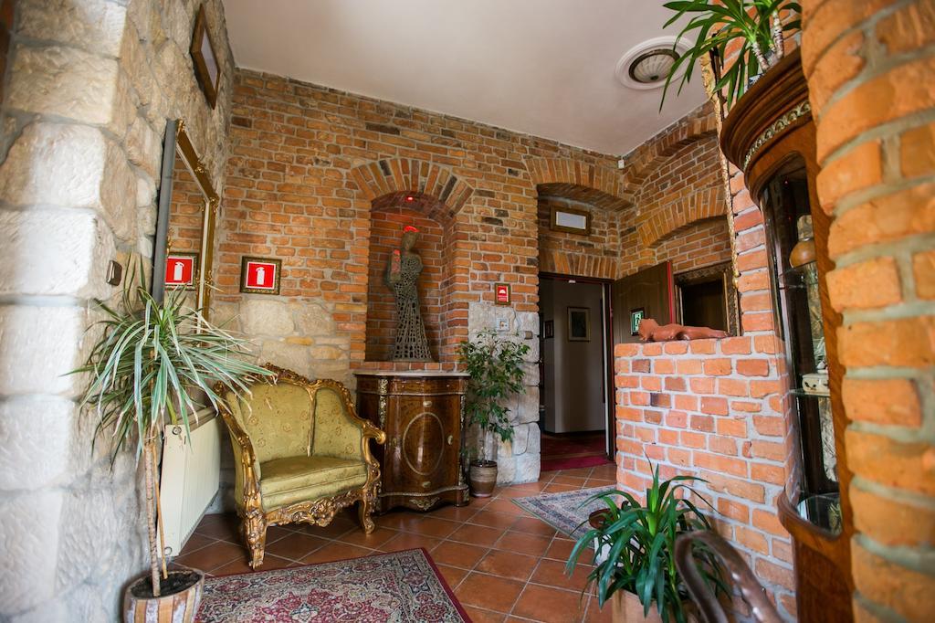 Hotel Ambasada Boleslawiec Boleslawiec  Exterior photo